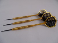 A Special Edition of our "Gun Metal" Elite darts in gold!